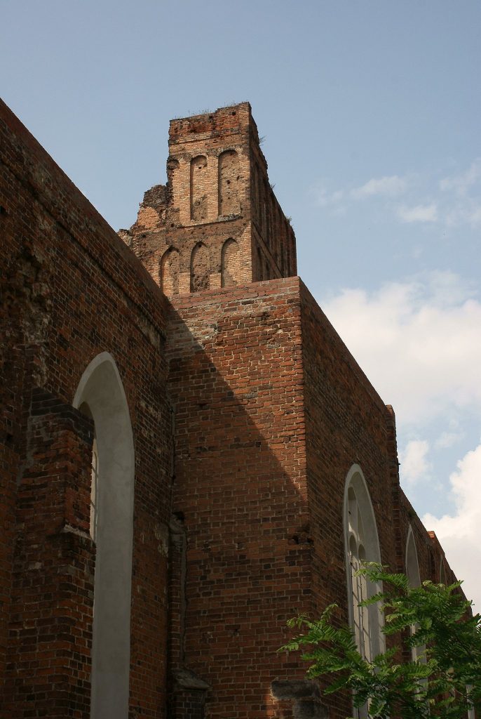 Church of St. Nicholas in Głogów: Historic Parish Church and Ruin 1 Church of St. Nicholas in Głogów