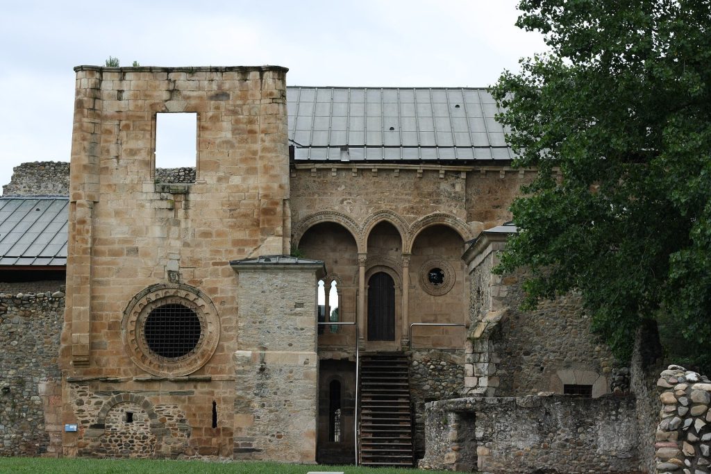 Monastery of Carracedo: A Medieval Benedictine and Cistercian Abbey in Spain 5 Monastery of Carracedo