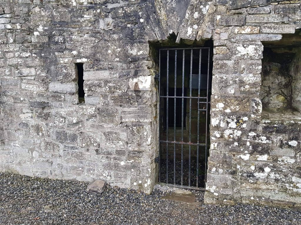 Bective Abbey: A Cistercian Monastery in Ireland 3 Bective Abbey