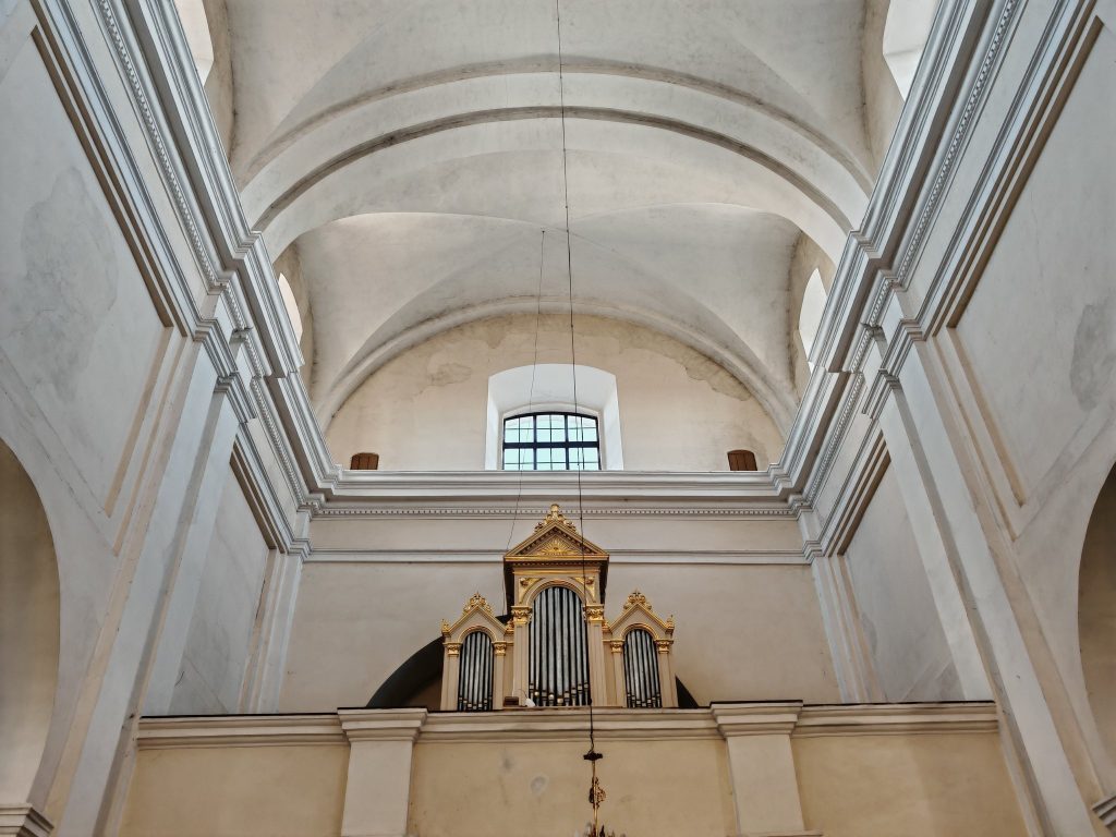 Church of the Assumption in Drohiczyn: A Franciscan Baroque Church 4 Church of the Assumption in Drohiczyn