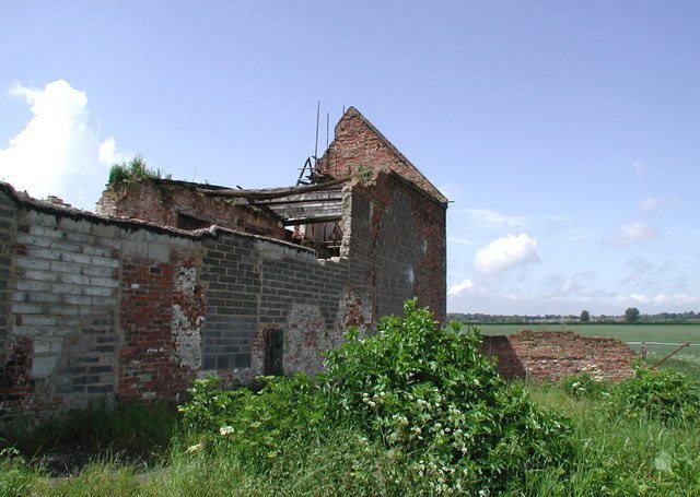 Haltemprice Priory: An Augustinian Monastery at Newton 4 Haltemprice Priory