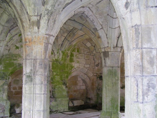 Valle Crucis Abbey: A Cistercian Monastery in Wales 3 Valle Crucis Abbey