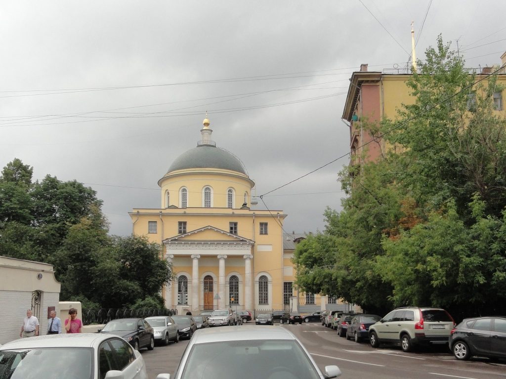Greater Church of the Ascension: A Russian Orthodox Landmark in Moscow 3 Greater Church of the Ascension
