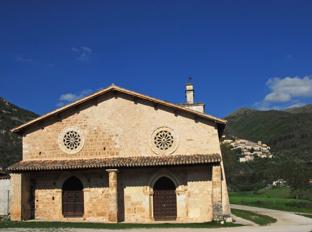 Church of San Salvatore, Campi: A Medieval Romanesque Parish Church 3 Church of San Salvatore, Campi