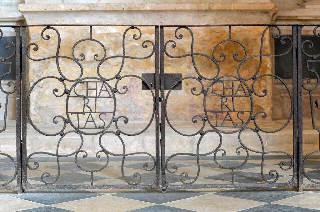 Royal Abbey of l'Epau: A Cistercian Monastic Foundation in France 5 Royal abbey of l'Epau