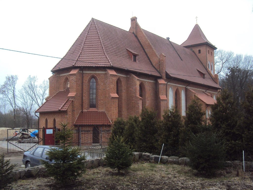 Arnau Church: A Brick Gothic Church in Russia 2 Arnau Church