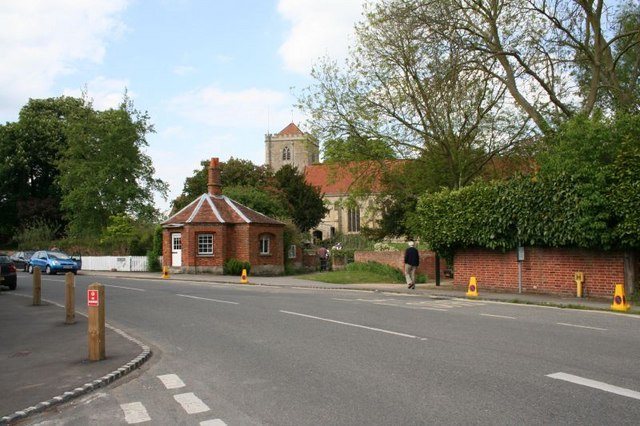 Dorchester Abbey: An Augustinian Abbey Church in England 3 Dorchester Abbey