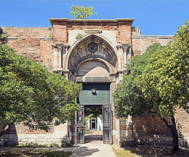 Chiesa di Santa Maria dei Servi: A Former Servite Church in Venice