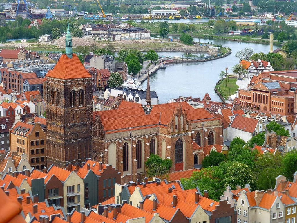 Saint John’s Church in Gdańsk: A Gothic Church and Cultural Monument 3 Saint John church in Gdańsk