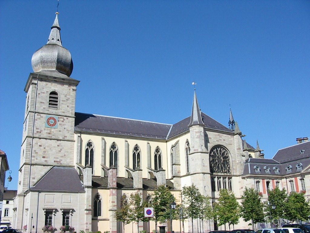 Remiremont Abbey: An Imperial Abbey and Noblewomen’s Chapter in France 1 Remiremont Abbey