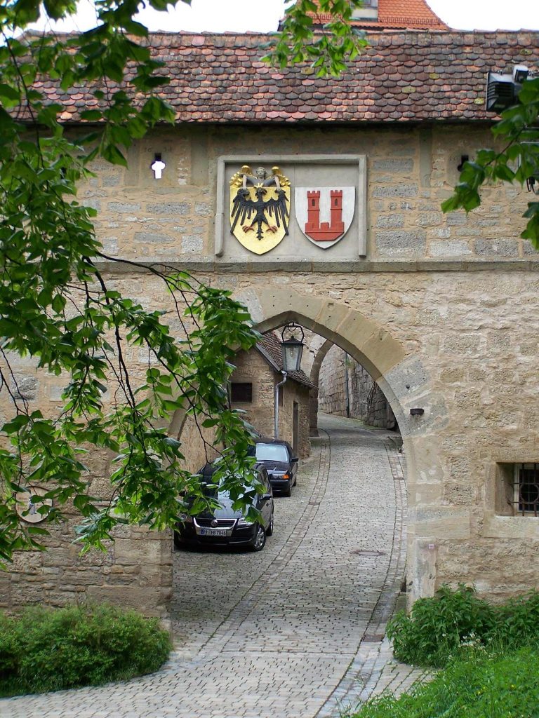 Remiremont Abbey: An Imperial Abbey and Noblewomen’s Chapter in France 4 Remiremont Abbey