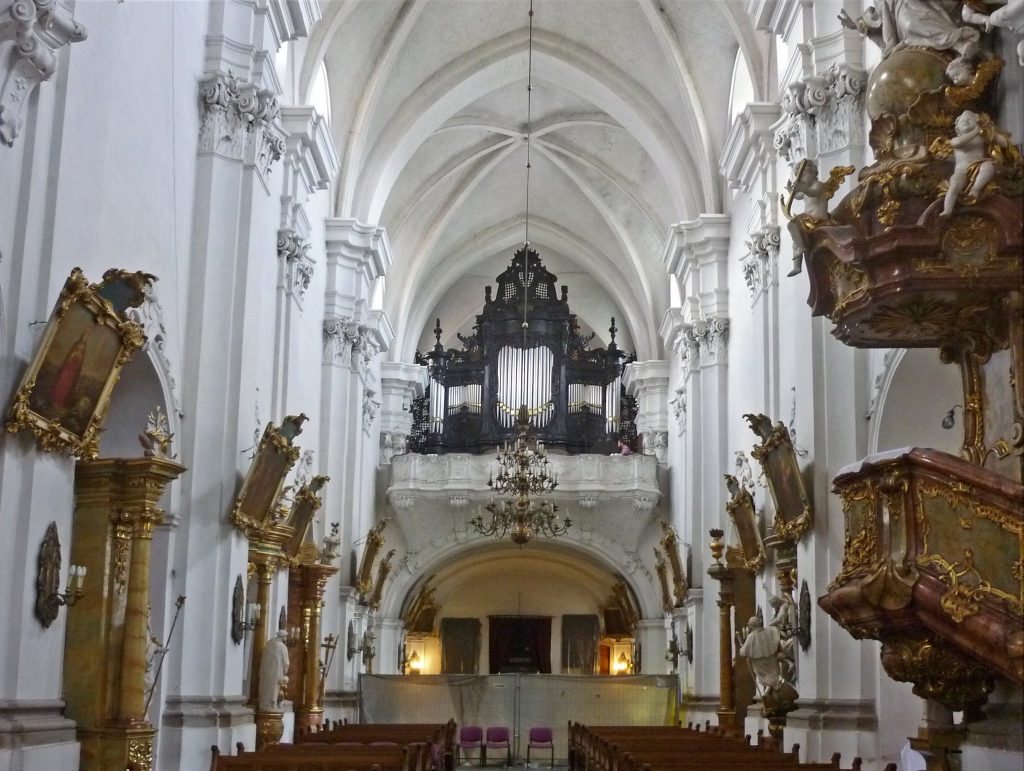 Sanctuary of St. Jadwiga in Trzebnica: A Silesian Monastic and Pilgrimage Complex 5 Sanctuary of St. Jadwiga in Trzebnica
