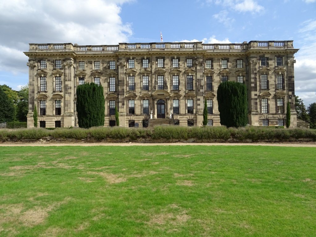 Stoneleigh Abbey: A Former Cistercian Monastery and Country House 2 Stoneleigh Abbey