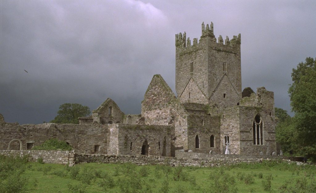 Jerpoint Abbey: A Cistercian Monastery in Ireland 1 Jerpoint Abbey
