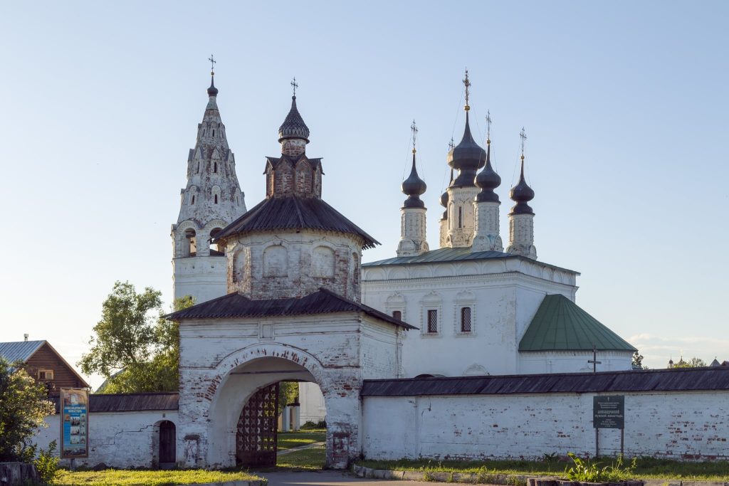 Alexandrovsky Monastery: An Orthodox Monastic Complex in Suzdal, Russia 3 Alexandrovsky Monastery