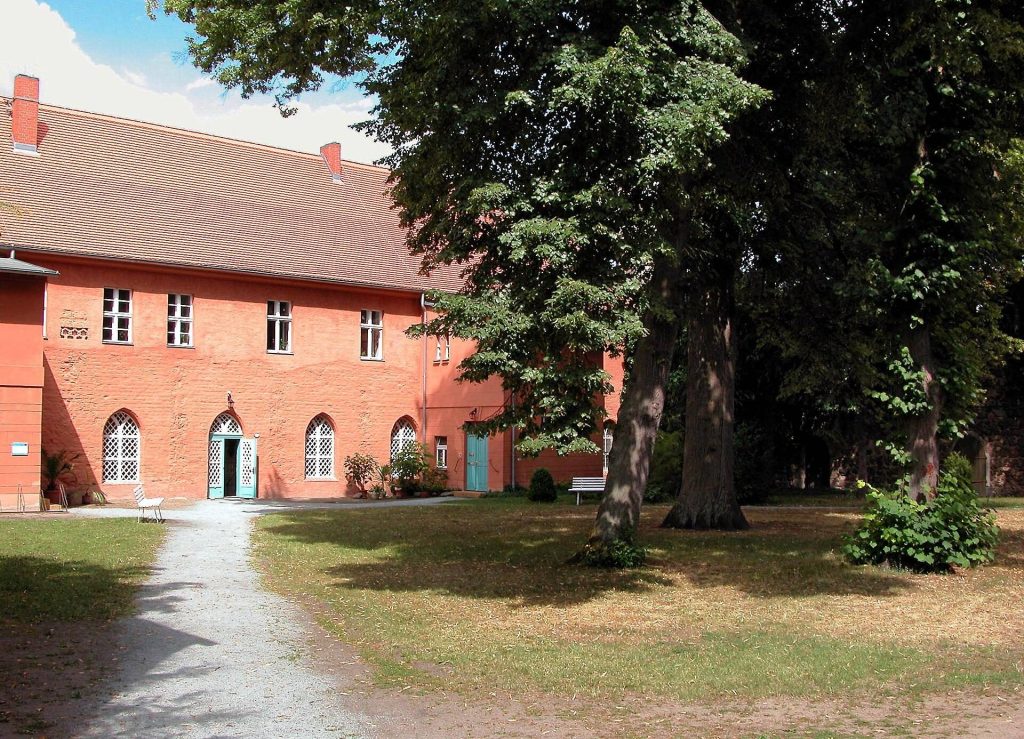 Zehdenick Abbey: A Medieval Cistercian Nunnery in Germany 2 Zehdenick Abbey