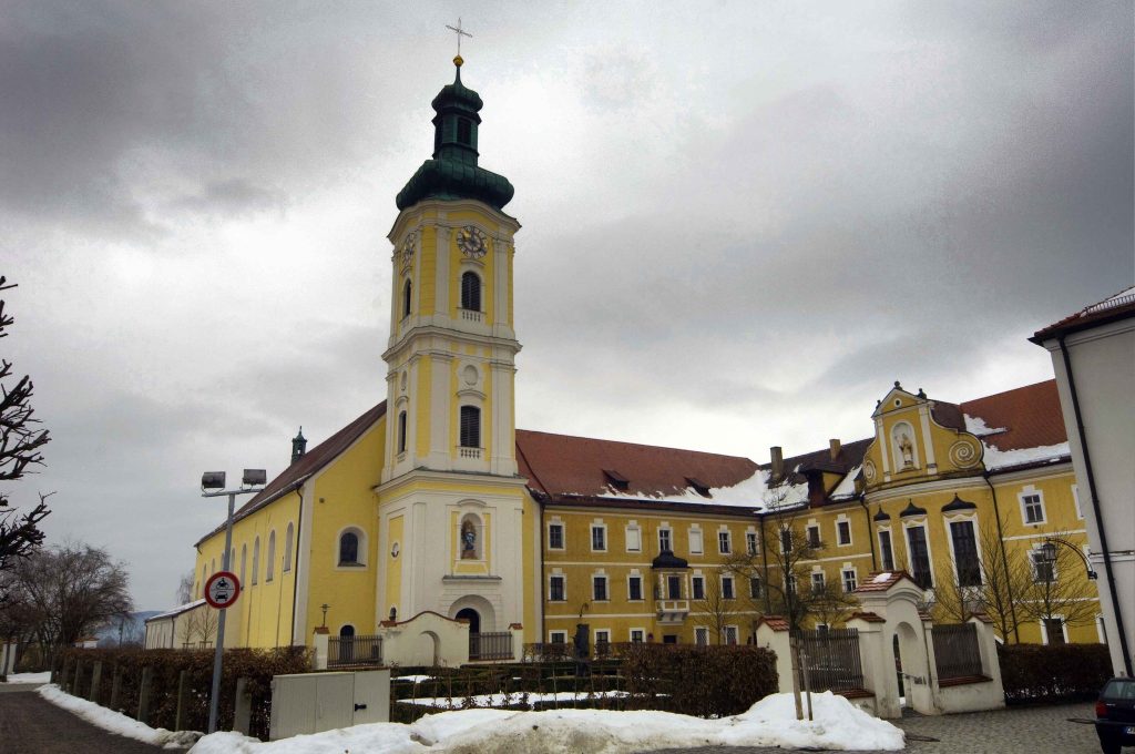 Walderbach Abbey: A Cistercian Monastery in Germany 1 Walderbach Abbey