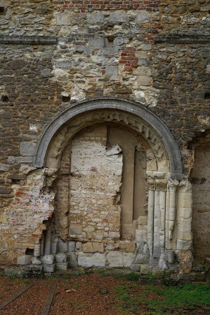 Denny Abbey: A Medieval Monastic and Farming Complex in England 2 Denny Abbey