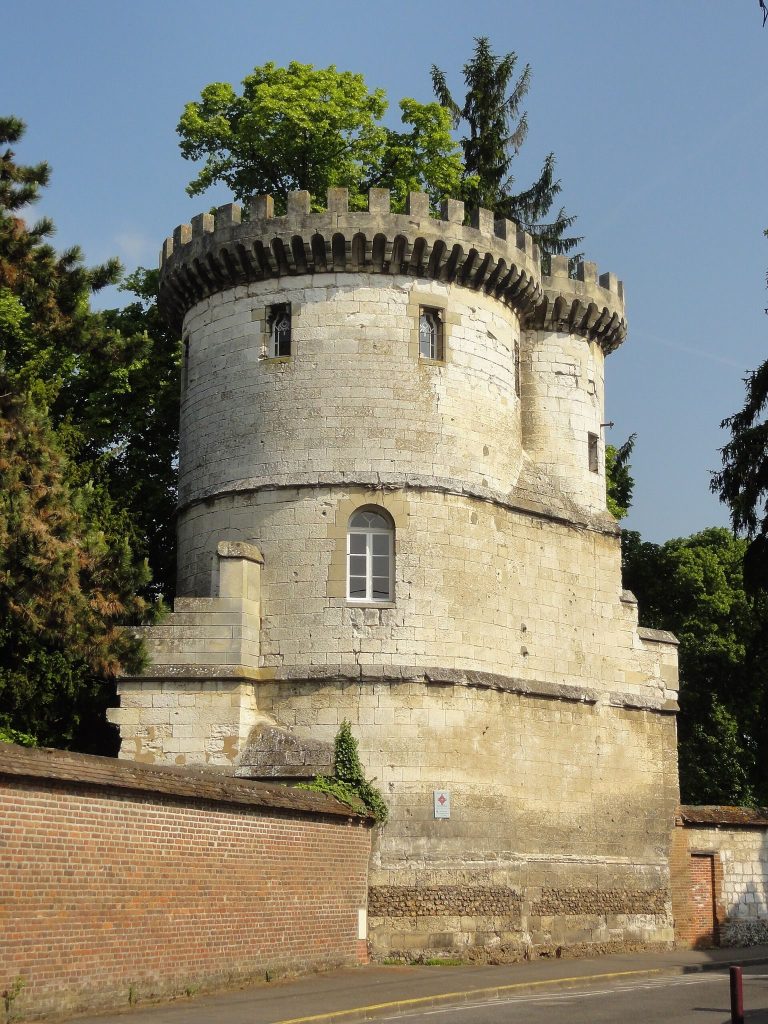 Saint-Lucien Abbey of Beauvais: A Benedictine Monastic Foundation in France 1 Abbaye Saint-Lucien de Beauvais
