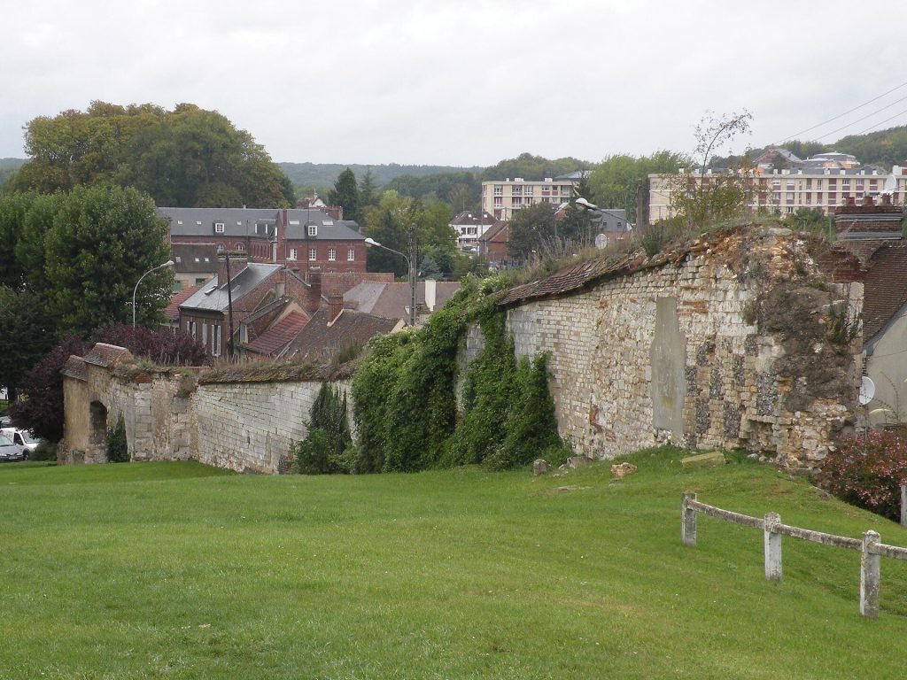 Saint-Lucien Abbey of Beauvais: A Benedictine Monastic Foundation in France 3 Abbaye Saint-Lucien de Beauvais