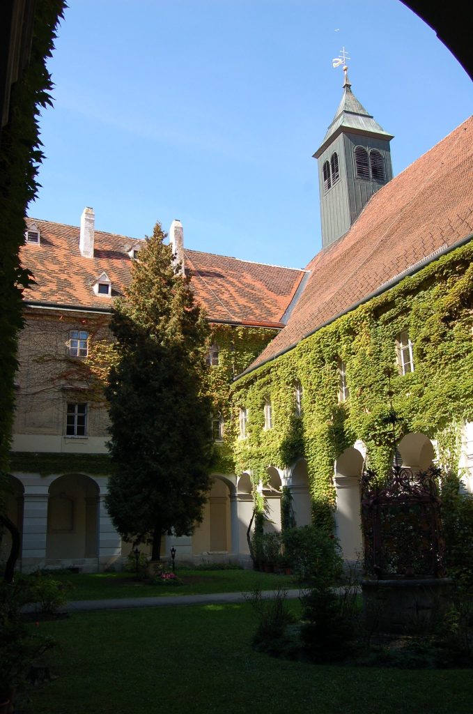 Neukloster Monastery: A Cistercian Foundation in Wiener Neustadt 1 Neukloster Monastery