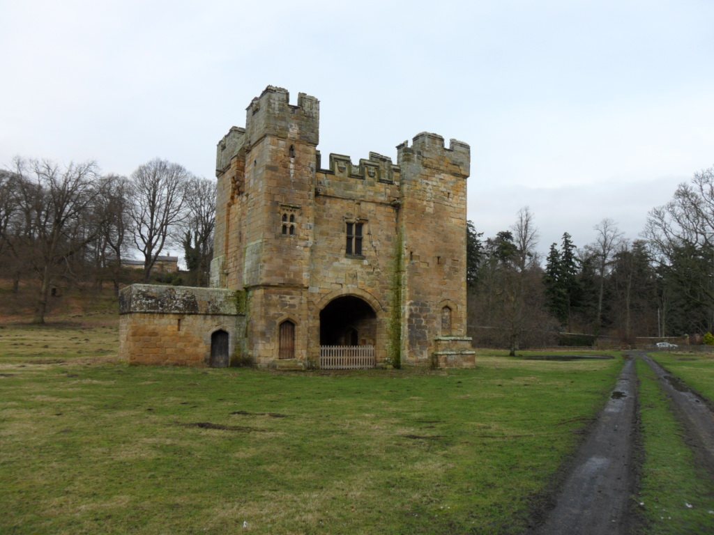 Alnwick Abbey: A Premonstratensian Monastery in England 2 Alnwick Abbey