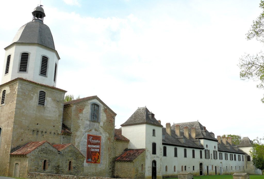 Escaladieu Abbey: A Cistercian Monastery in France 1 Escaladieu Abbey