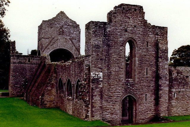 Boyle Abbey: A Cistercian Monastery in Ireland 4 Boyle Abbey