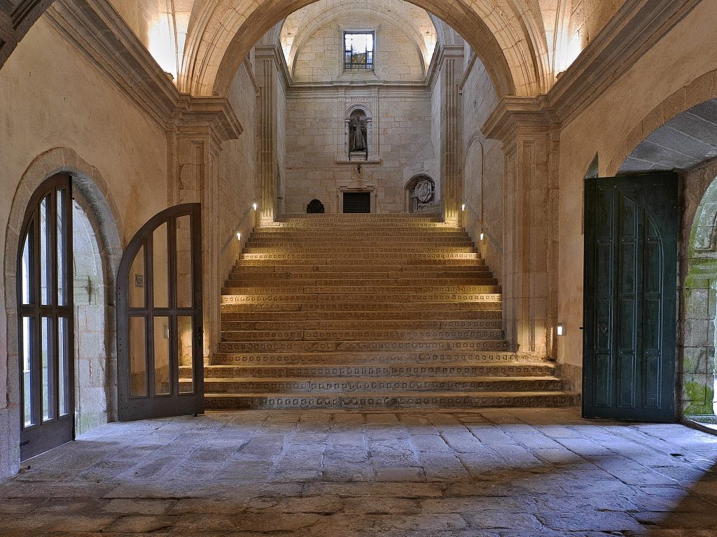 Monastery of Santa María la Real of Oseira: A Cistercian Monastery in Spain 4 Monastery of Santa María la Real of Oseira
