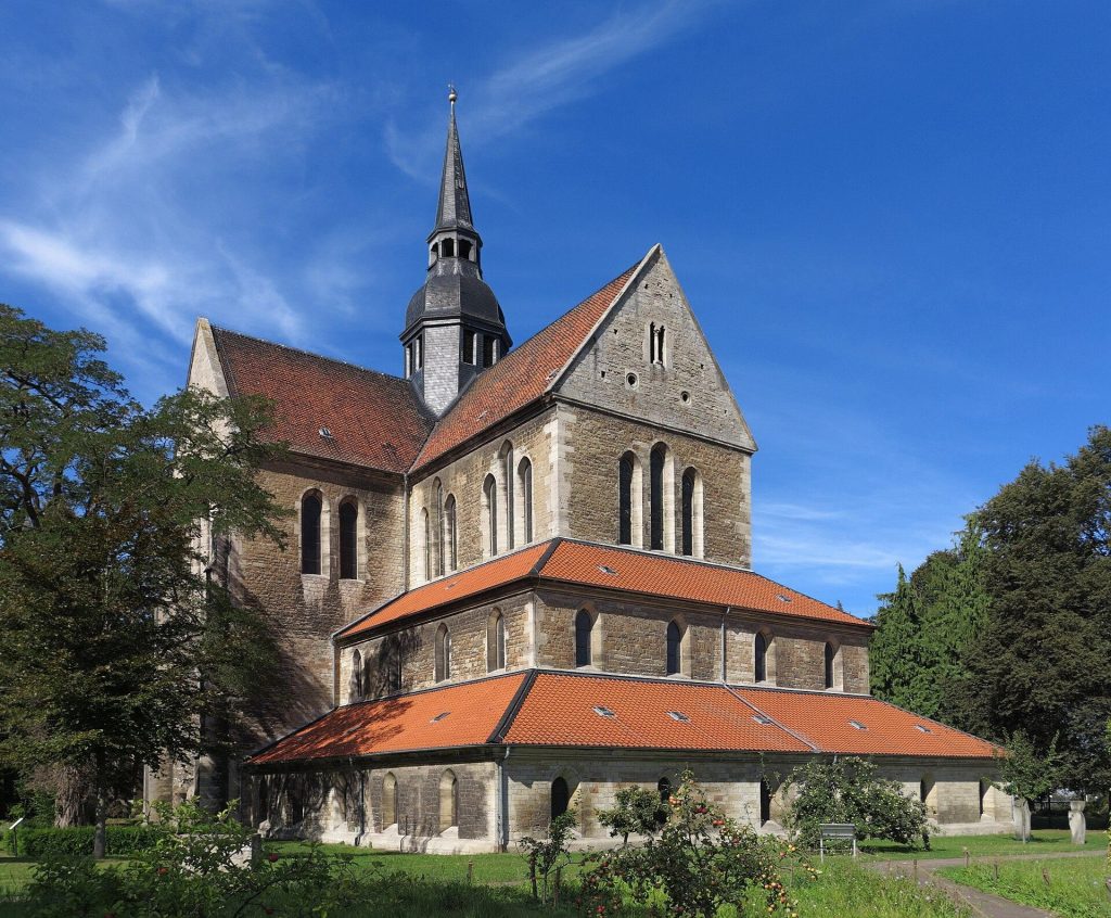 Riddagshausen Abbey: A Cistercian Monastic Complex in Germany 1 Riddagshausen Abbey