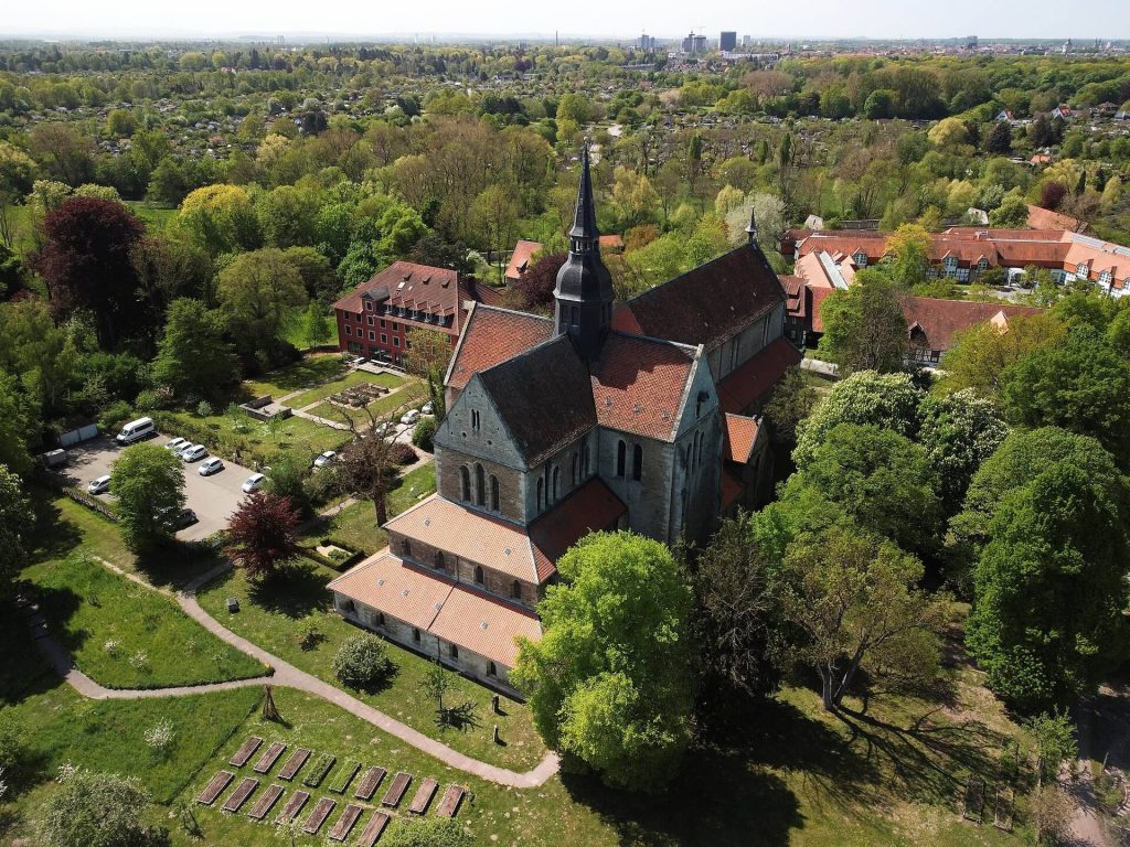 Riddagshausen Abbey: A Cistercian Monastic Complex in Germany 2 Riddagshausen Abbey