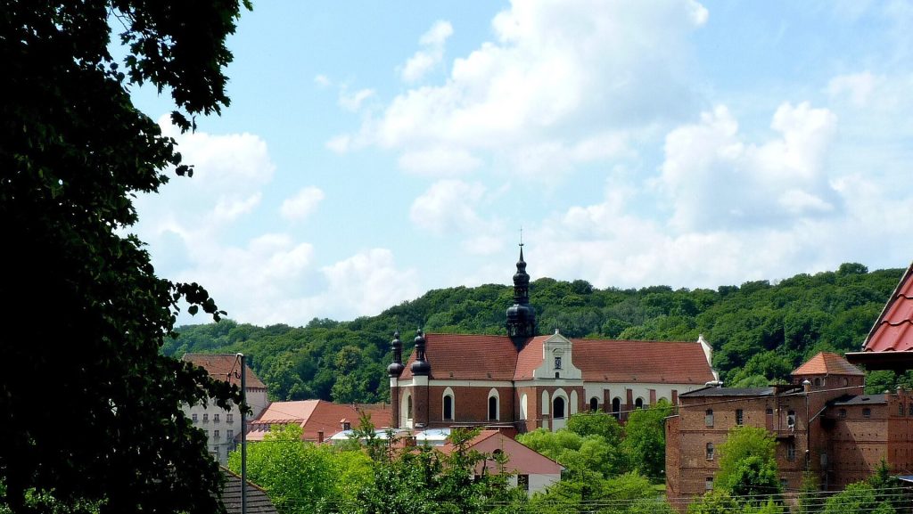 Kloster Koronowo: A Cistercian Monastery and Basilica in Poland 2 Kloster Koronowo