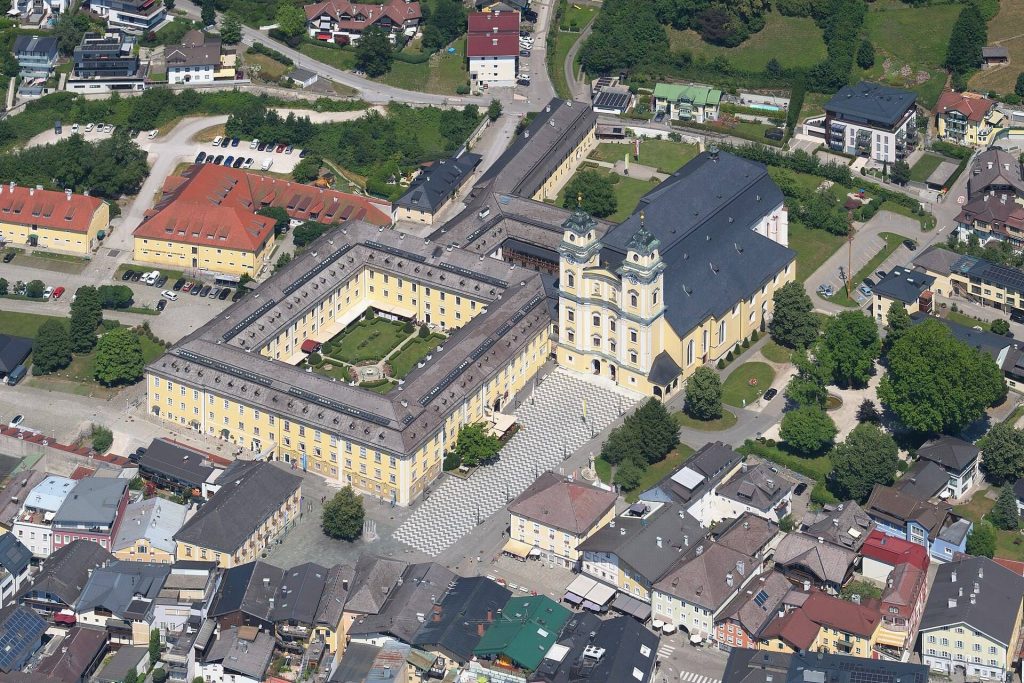 Mondsee Abbey: A Former Benedictine Monastery in Austria 1 Mondsee Abbey