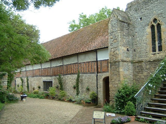Abingdon Abbey: A Benedictine Monastery in Oxfordshire