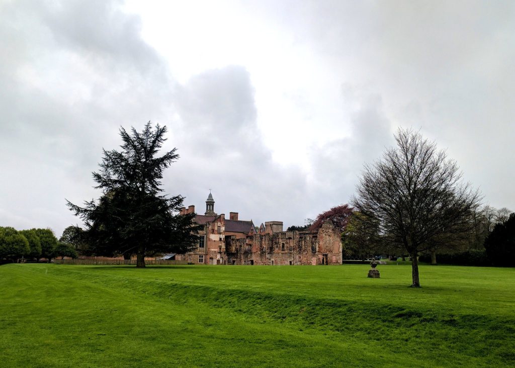 Rufford Abbey: A Cistercian Monastery and Country House in England 2 Rufford Abbey