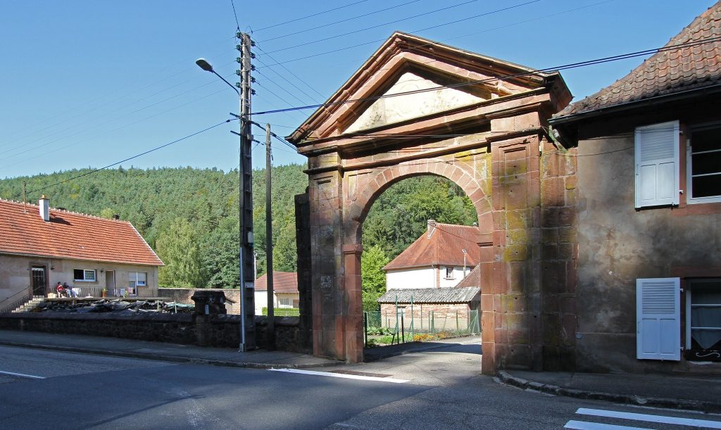 Abbey Sturzelbronn: A Former Cistercian Monastery in France 1 Abbey Sturzelbronn