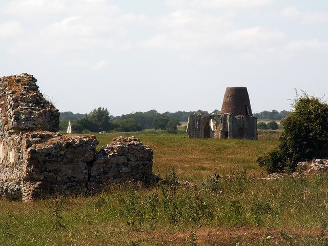 St Benet's Abbey: A Medieval Benedictine Monastery in Norfolk 4 St Benet's Abbey
