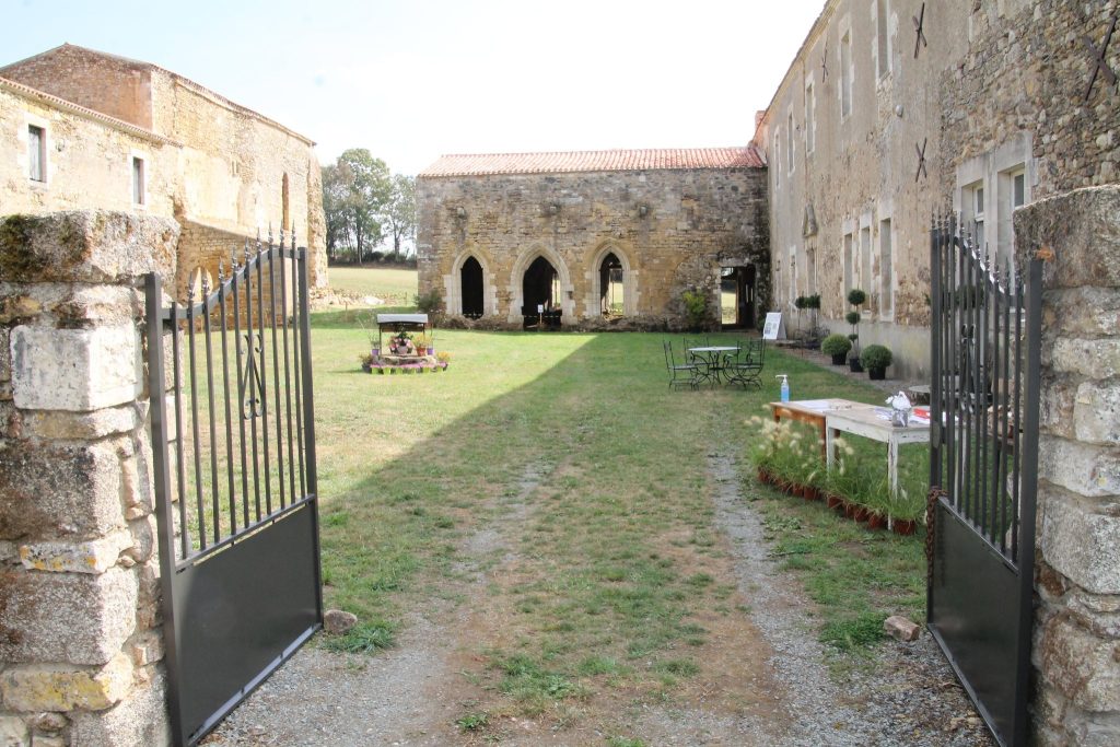 Trizay Abbey: A Cistercian Monastery in France 2 Abbaye de Trizay, Bournezeau