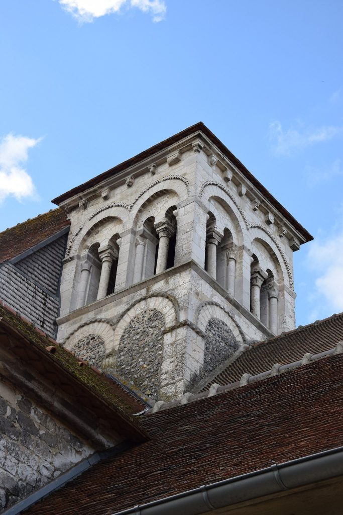 Notre-Dame Church in Beauvais: A Romanesque and Flamboyant Gothic Parish Church 3 église Notre-Dame