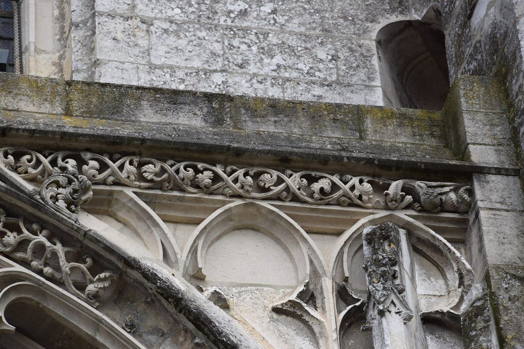 Notre-Dame Church in Beauvais: A Romanesque and Flamboyant Gothic Parish Church 5 église Notre-Dame