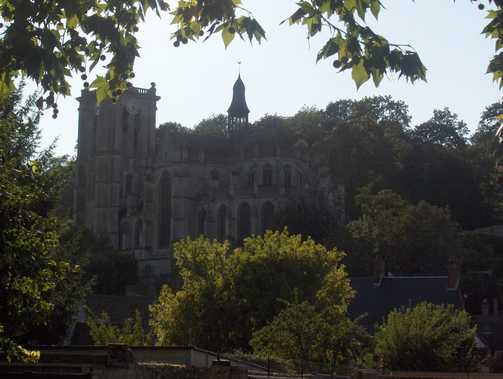 Église Saint-Jean-Baptiste de Chaumont-en-Vexin: A Sixteenth-Century Parish Church in France 1 Église Saint-Jean-Baptiste de Chaumont-en-Vexin
