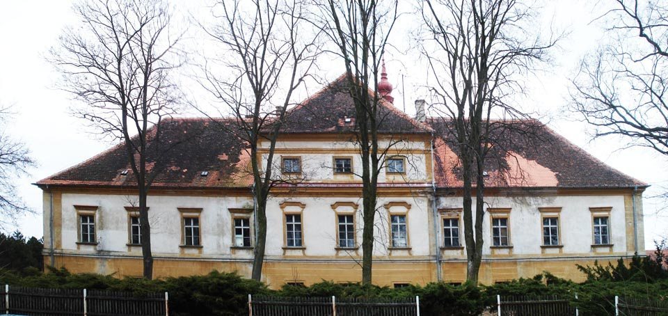 Dalešice Castle: A Baroque Noble Residence in Czechia 5 Dalešice Castle