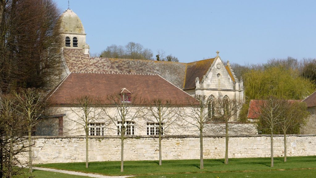 Church of Saint-Nicolas at Guiry-en-Vexin: A Historic Parish Church 3 église Saint-Nicolas de Guiry-en-Vexin