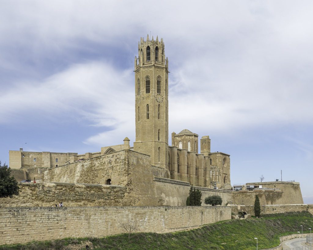 La Seu Vella: A Romanesque-Gothic Cathedral in Lleida, Spain 1 La Seu Vella