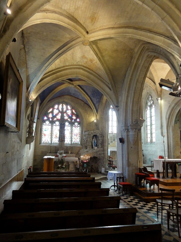 Église Saint-Honoré de Verneuil-en-Halatte: A Historic Parish Church in France 4 Église Saint-Honoré de Verneuil-en-Halatte