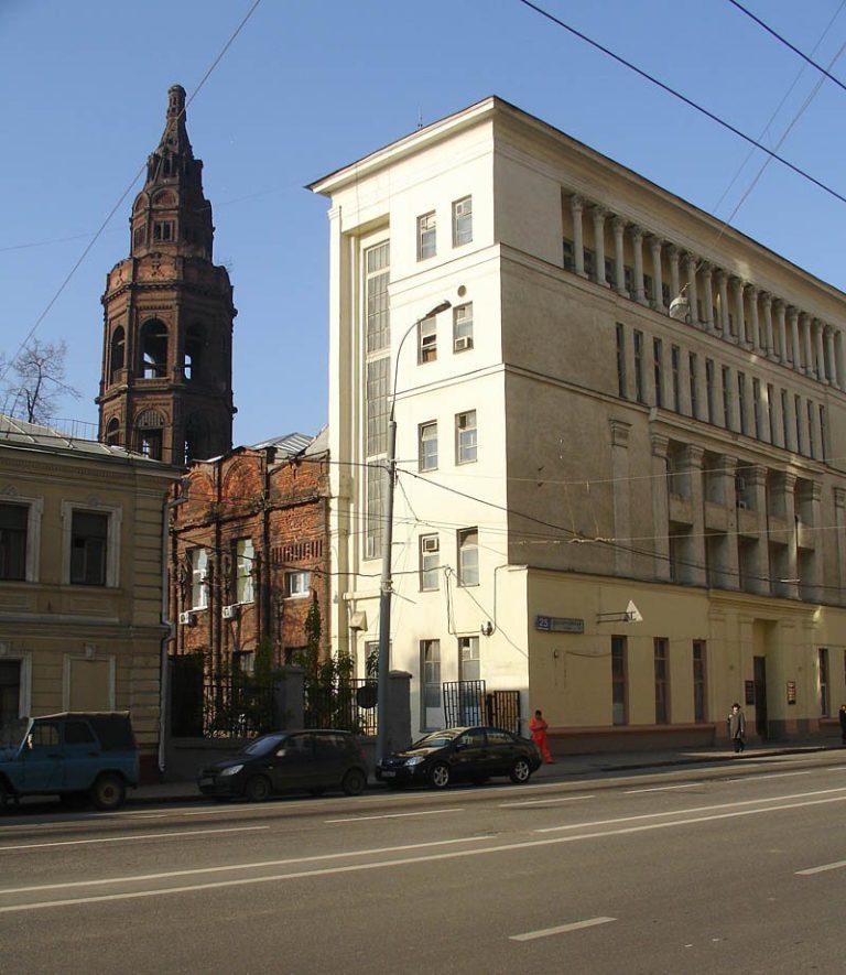 Church of Saint Nicholas in Novaya Sloboda: A Rebuilt Orthodox Church in Moscow
