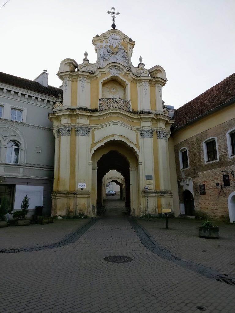 Church and Monastery of the Holy Trinity, Vilnius: An Eastern Christian Monastic Complex 3 Church and monastery of the Holy Trinity, Vilnius