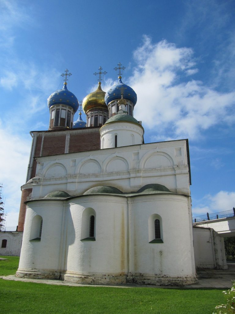 Cathedral of Archangel Michael, Ryazan: A Historic Orthodox Cathedral 4 Cathedral of Archangel Michael, Ryazan