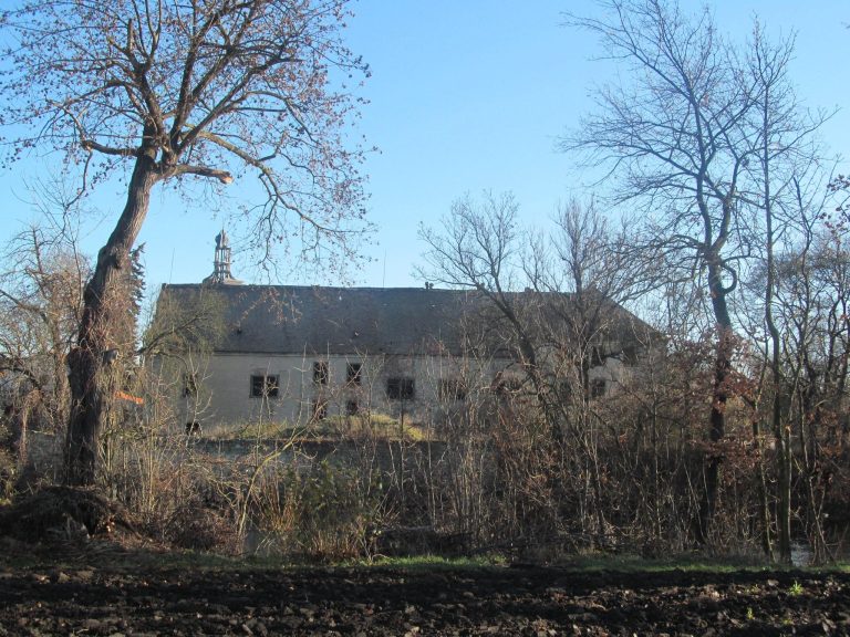 Vršovice Castle: An Estate and Administrative Seat in Czechia