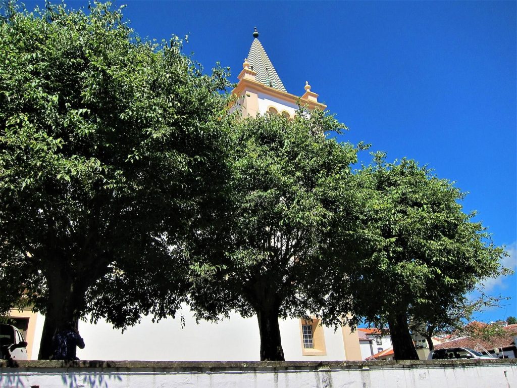 Sé Cathedral of Angra do Heroísmo: Cathedral of the Diocese of Angra 2 Sé Cathedral of Angra do Heroísmo